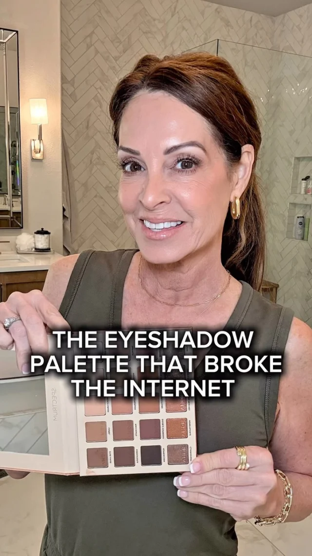 This stunning new neutral eyeshadow palette broke the internet because it sold out in a day! And now it’s back!!🎉

The shades are all beautiful and include mostly mattes with a few coordinating shimmers.✨ 

This palette will satisfy every type of look you want to create from daytime natural to date night sexy!

✨Comment PALETTE for the link and my discount code.✨

Also, I forgot to press record, but I used the darkest shade as a liner along the upper lash line. It’s truly an all-in-one palette!💫

#newmakeupproducts #eyeshadowpallete #makeupinspiration #aginggracefully #proaging #proagemovement #beautyover50 #beautyafter60 #makeupdemo #makeupobsessedmom #sigmabeauty #makeupbrush #fridayfavorites #glowingskintips