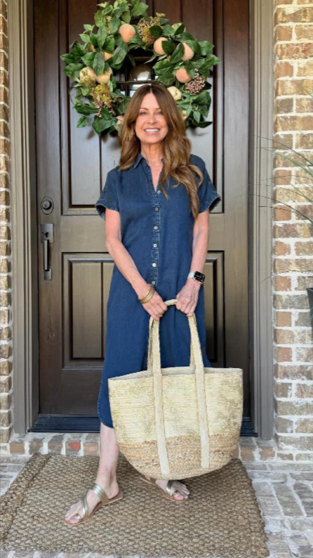 Who else loves the versatility of a dress that works for multiple occasions? The Je Veux Midi Shirtdress from @Soft_Surroundings goes from casual weekend wear to an elevated work or dinner outfit in a snap. #ad

The lightweight fabric is soft as butter and the flattering silhouette is feminine, flowy and so easy to wear. It’s the perfect summer piece.

Visit the Soft Surroundings website to pick up this closet staple (and some accessories). It’s available in misses, petites and women’s sizes. 

Comment SHOP for the details to be sent to your messages or copy and use this link:
https://liketk.it/5j83m

#SoftSurroundingStyle #MidlifeStyle #summerstyles #travelinstyle #vacationoutfit #proaging #casuallook #womenover50